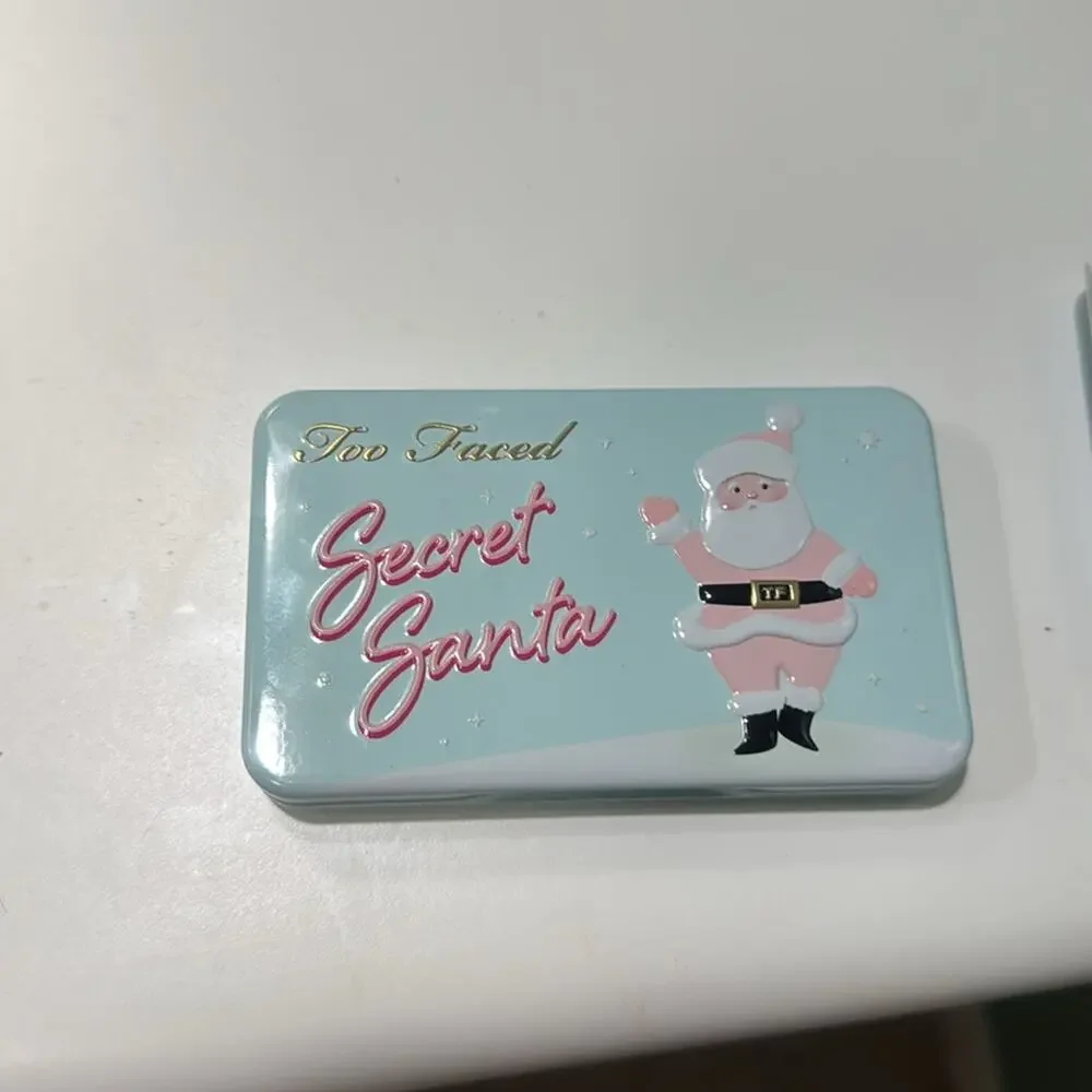 Too Faced Secret Santa Mini Eyeshadow Palette (Limited Edition)